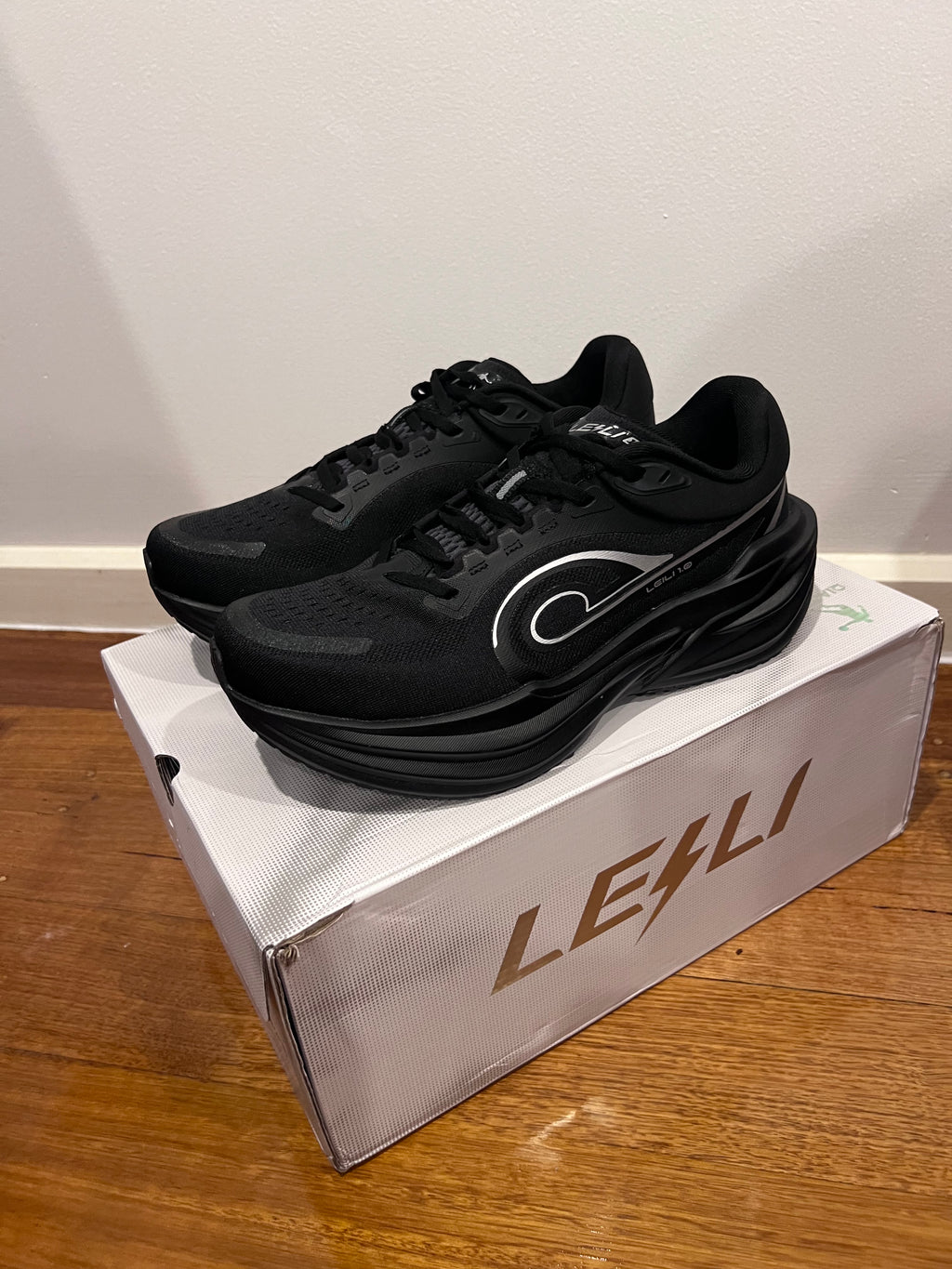 QiaoDan LeiLi 1.0 (TG1.0) Brave - Black/Silver
